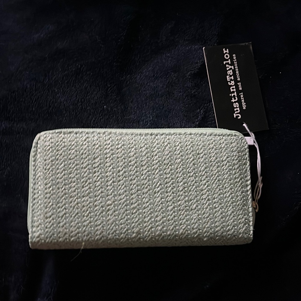 Justin & Taylor wallet